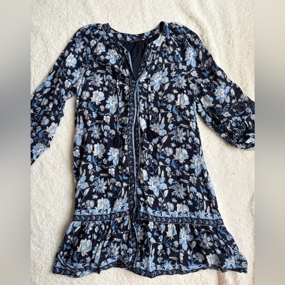 Vineyard Vines Navy and Light Blue Floral Dress